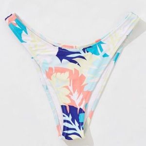 Forever 21 Tropical Leaf Print Bikini Bottoms low rise waist cheeky
